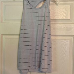 Athleta Chi Tank - size L